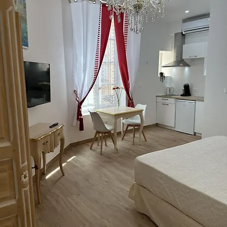 Cosy Du Cloitre *